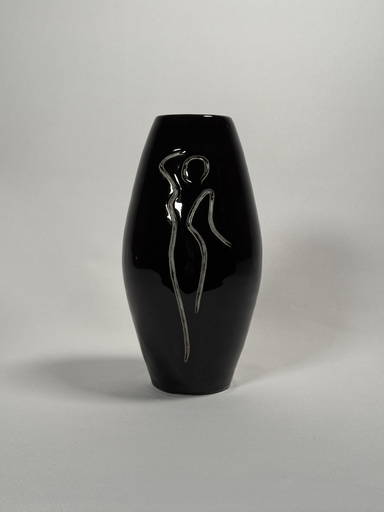Vase B&W Silouhette